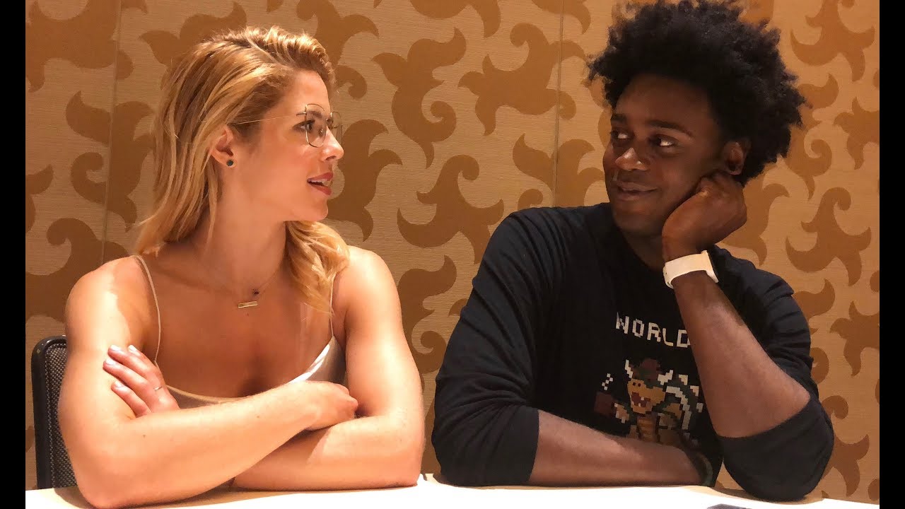 Arrow Season 7 - Emily Bett Rickards, Echo Kellum interview (Comic Con)