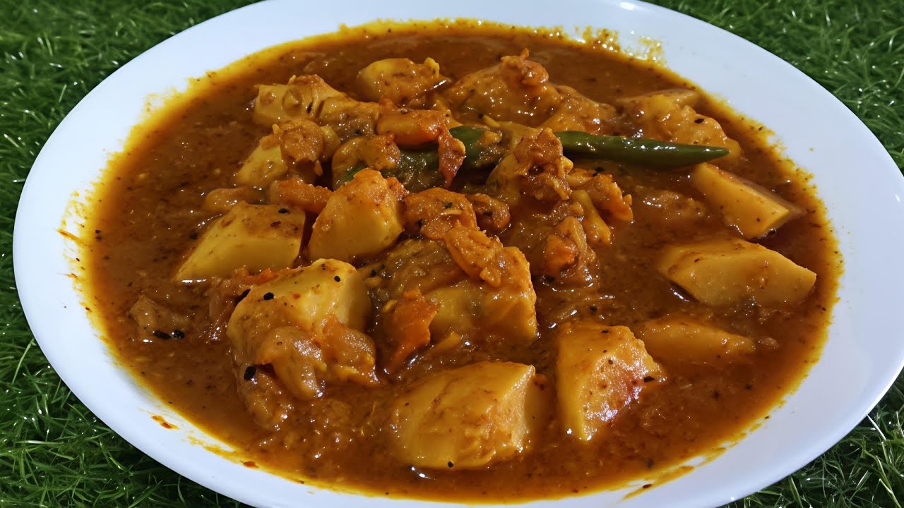 Prawns in 'Exotic' Tarot Root Gravy |  Simple & Flavorful Desi Recipe