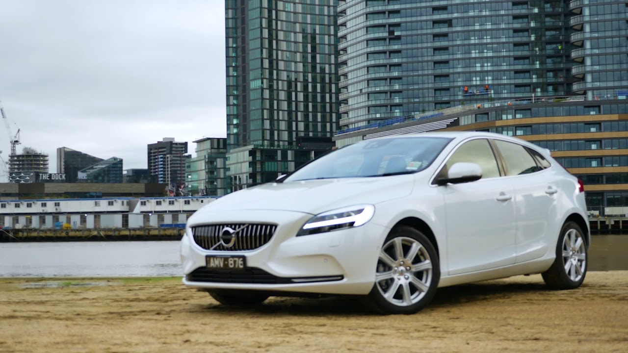 Car Advice's 2017 Review of the Volvo V40