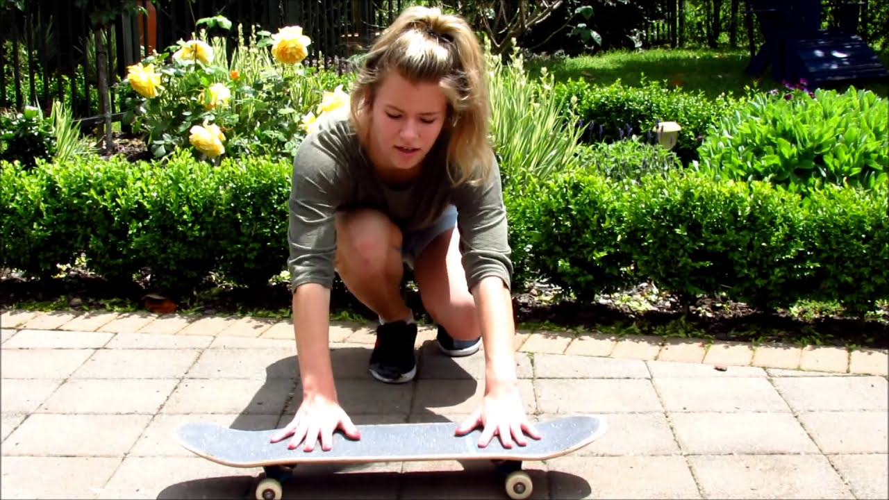 How To Pop Shove-it with Hannah Ft. Ruby