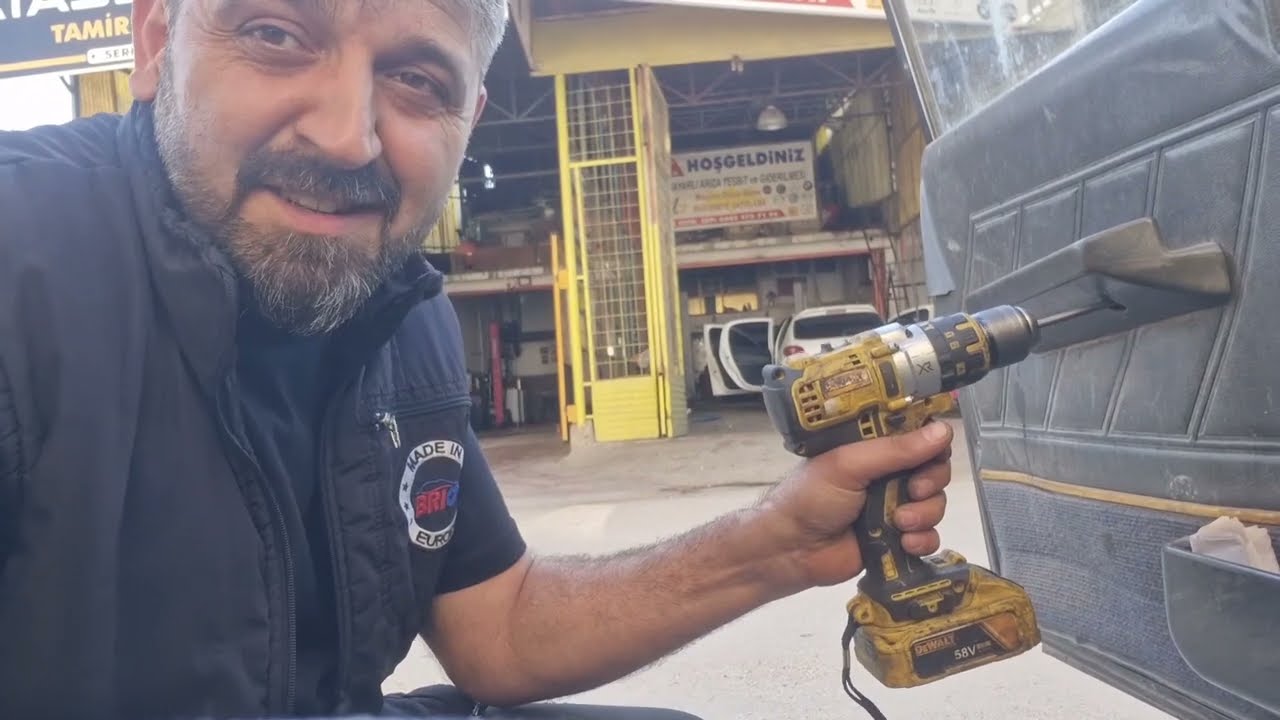 Renault 12 Torosun İçini Boşalttım Bakın Neler Cıktı??