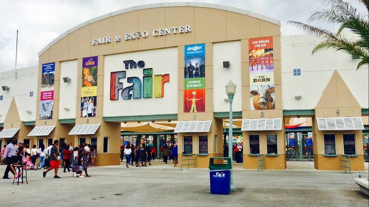 Opening weekend at the 2017 Miami-Dade Fair Expo/Performing Arts Center-FIU (PART 1)