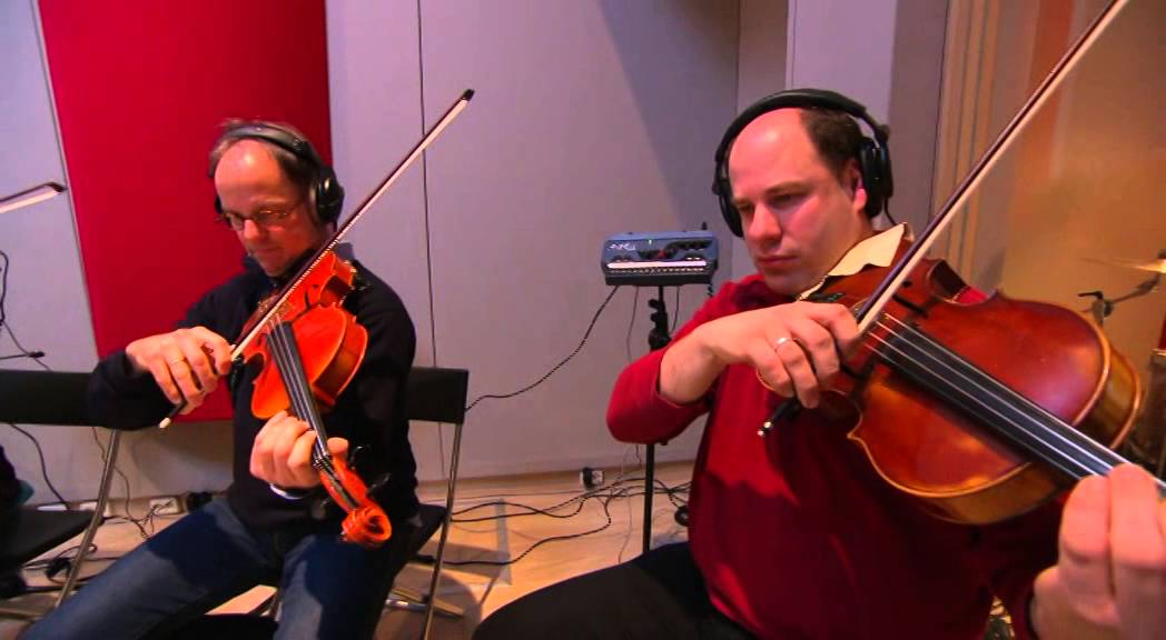 Inspelen tune Nieuwsuur door Gelders Orkest