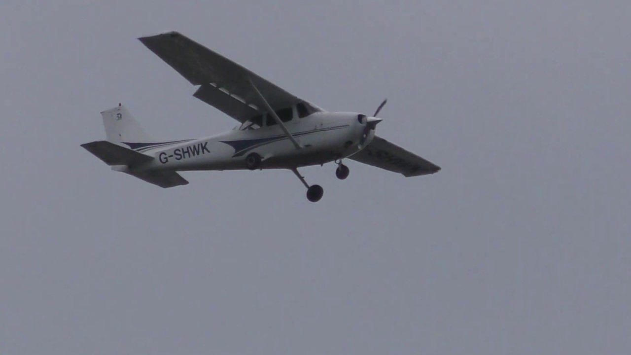G SHWK Cambridge Aero Club Cessna 172S Skyhawk SP landing Cambridge UK 15june2020 256p