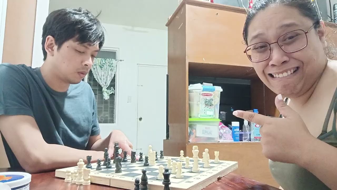 Pang laban daw sya sa chess tournament sa work nya. Kaya sinubukan ko kung tatagos sya saken. 