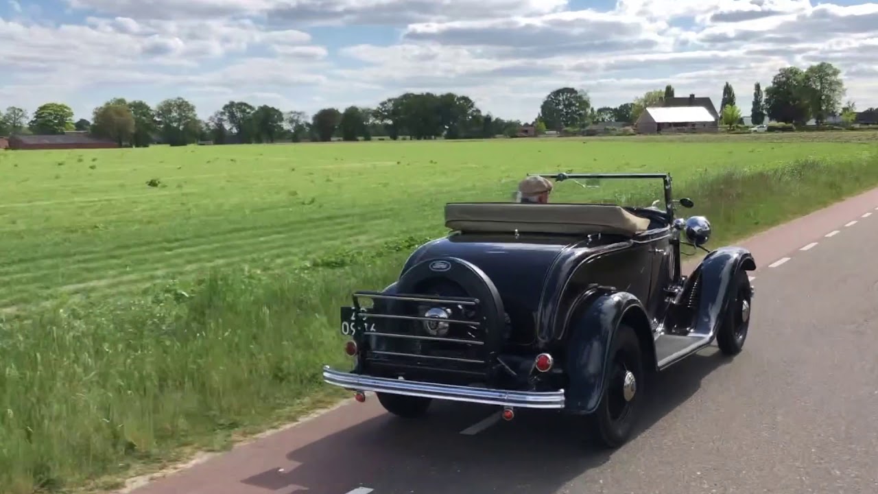1932 Ford V8 Roadster