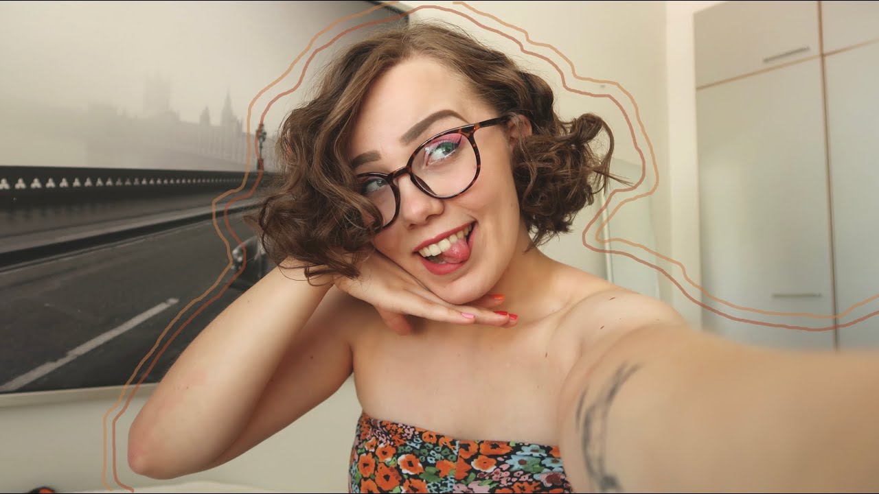 guess who's back? ... back again! | vilmabrownie