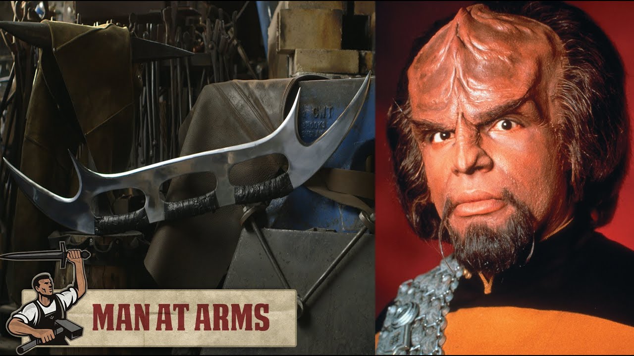 Klingon Bat'leth (Star Trek) - MAN AT ARMS
