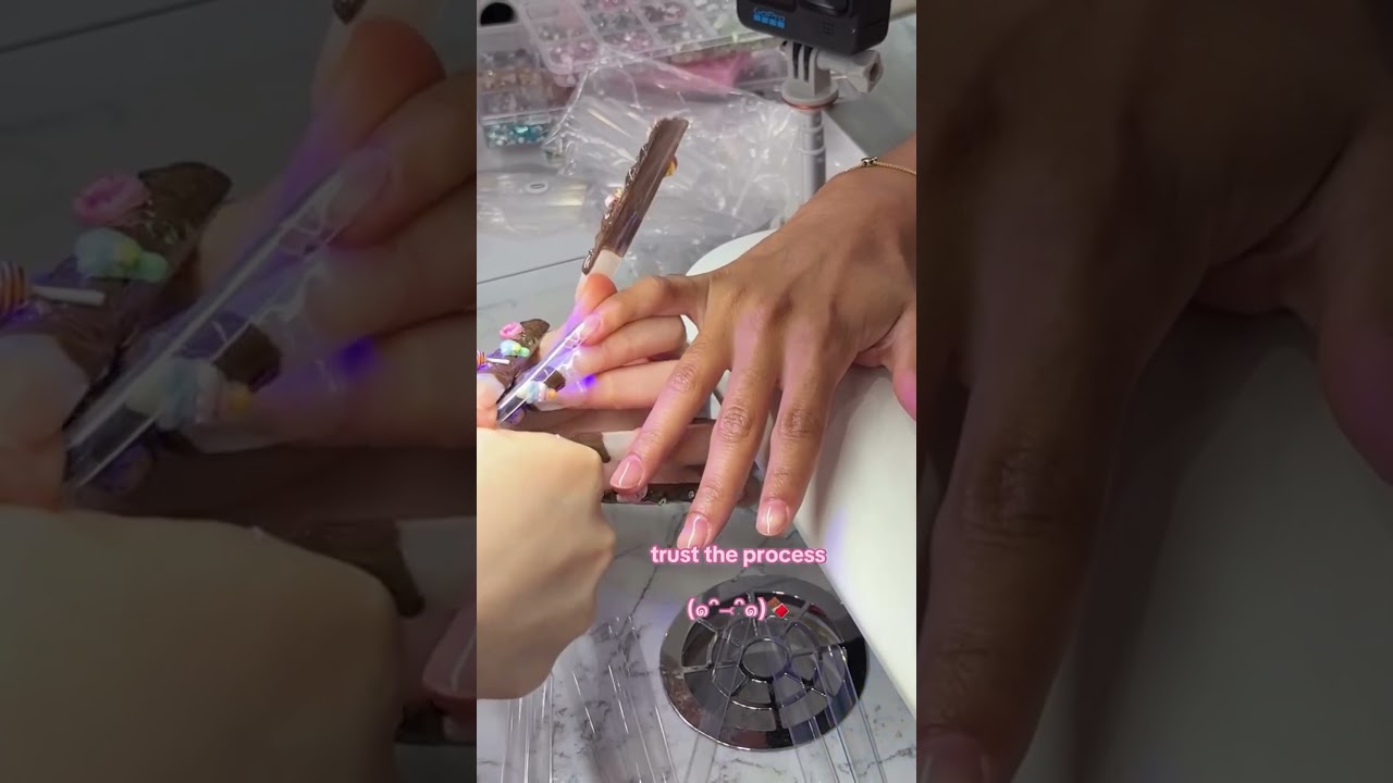 sweetest & longest nails ever 🍩