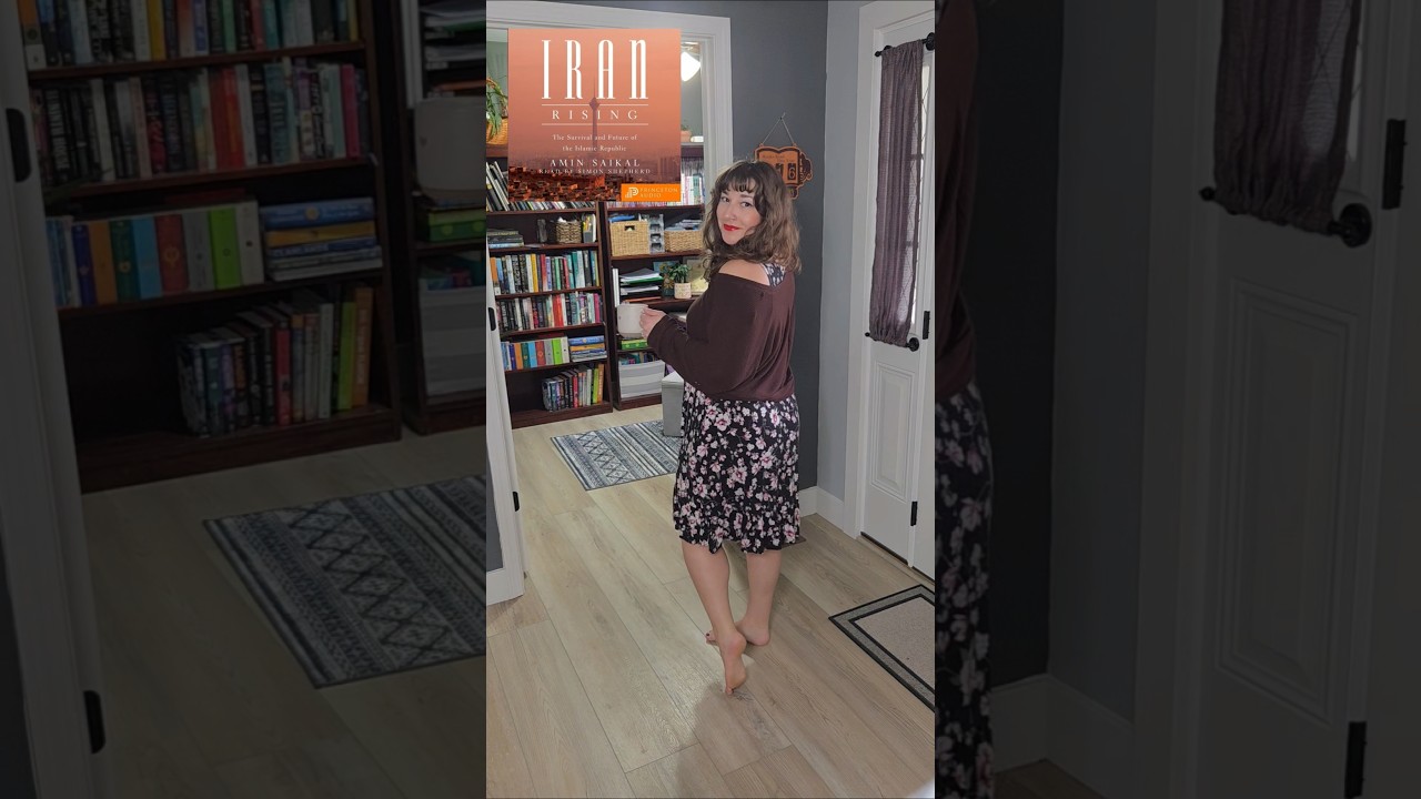 Документальная книга «День рождения» 📚 «Восстание Ирана» Амина Сайкала