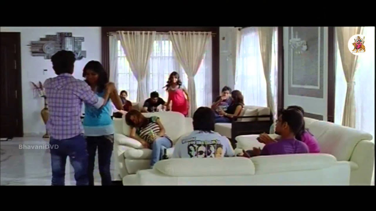 Jwala Movie -  Vaibhav Reddy, Abhinaya, Niranjan Jayaprakash Romantic Scene
