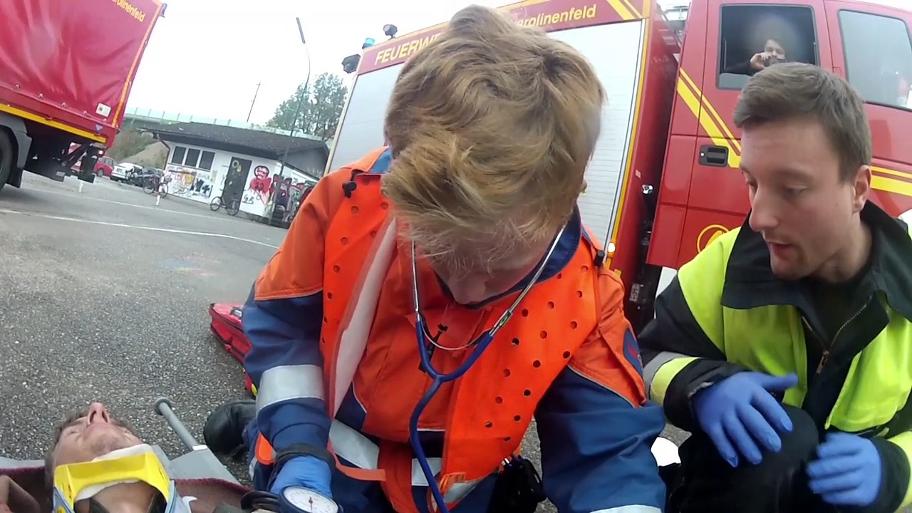 Werbetrailer der Jugendfeuerwehr Gro&szlig;karolinenfeld