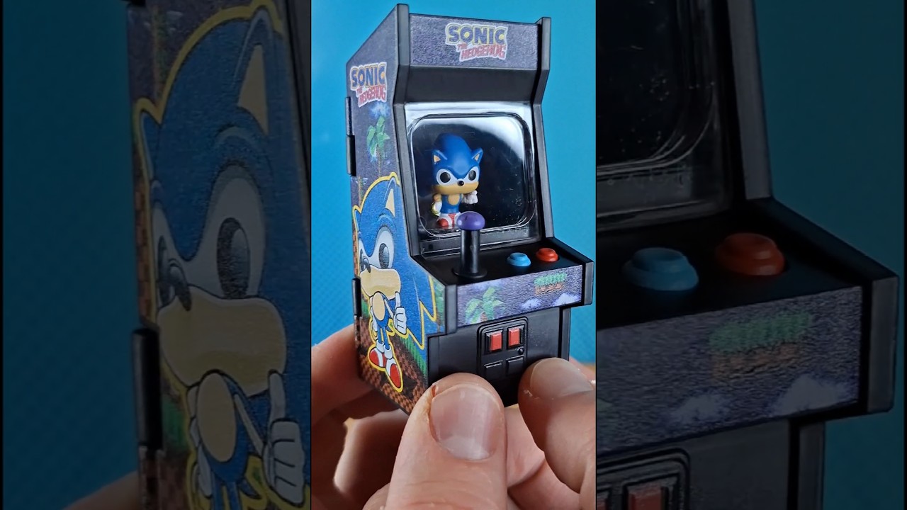 🎮 The SMALLEST Sonic Arcade Machine Ever Made!