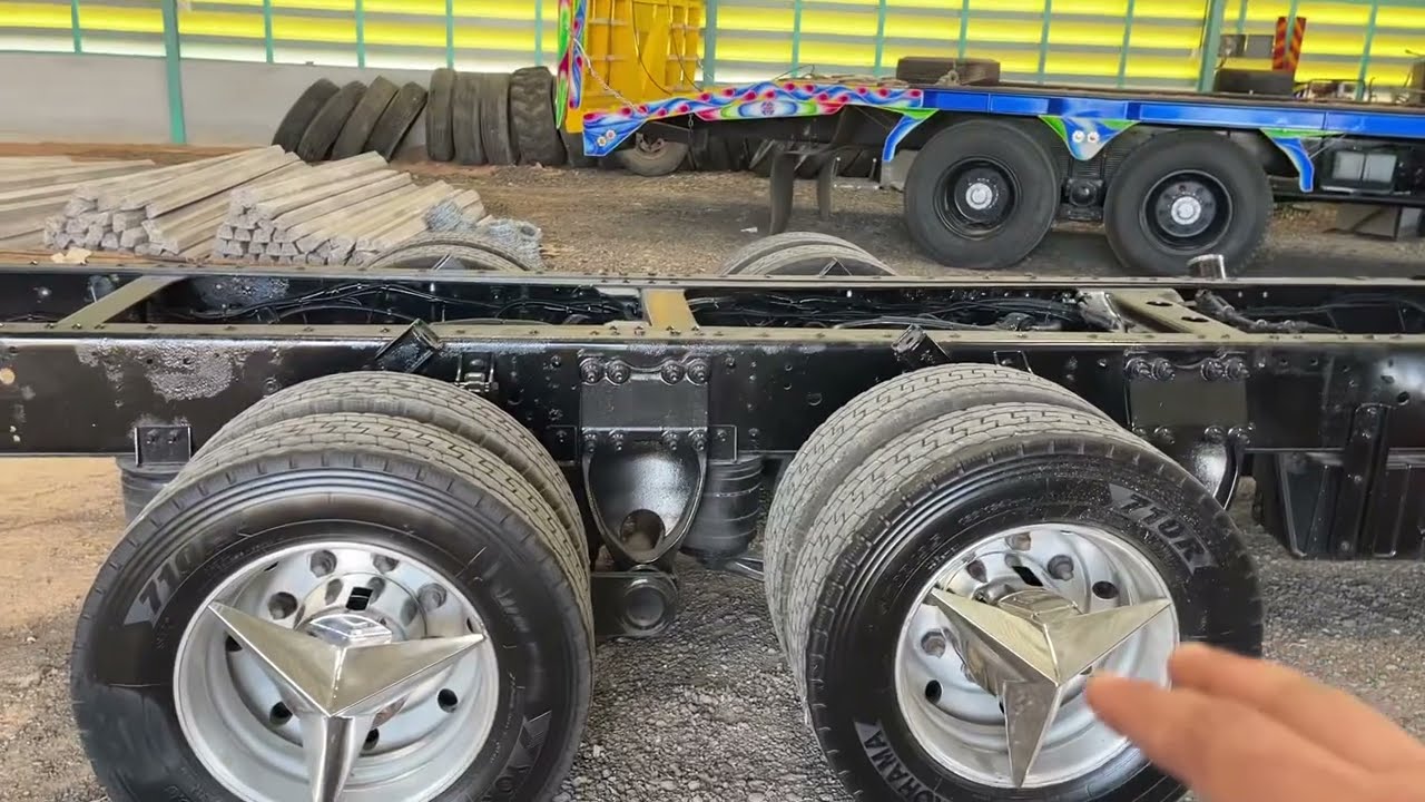 เปรียบเทียบระหว่าง12ล้อแท่นถุงลมกับแท่นแหนบ ในความคิดส่วนตัวของผมเองครับ