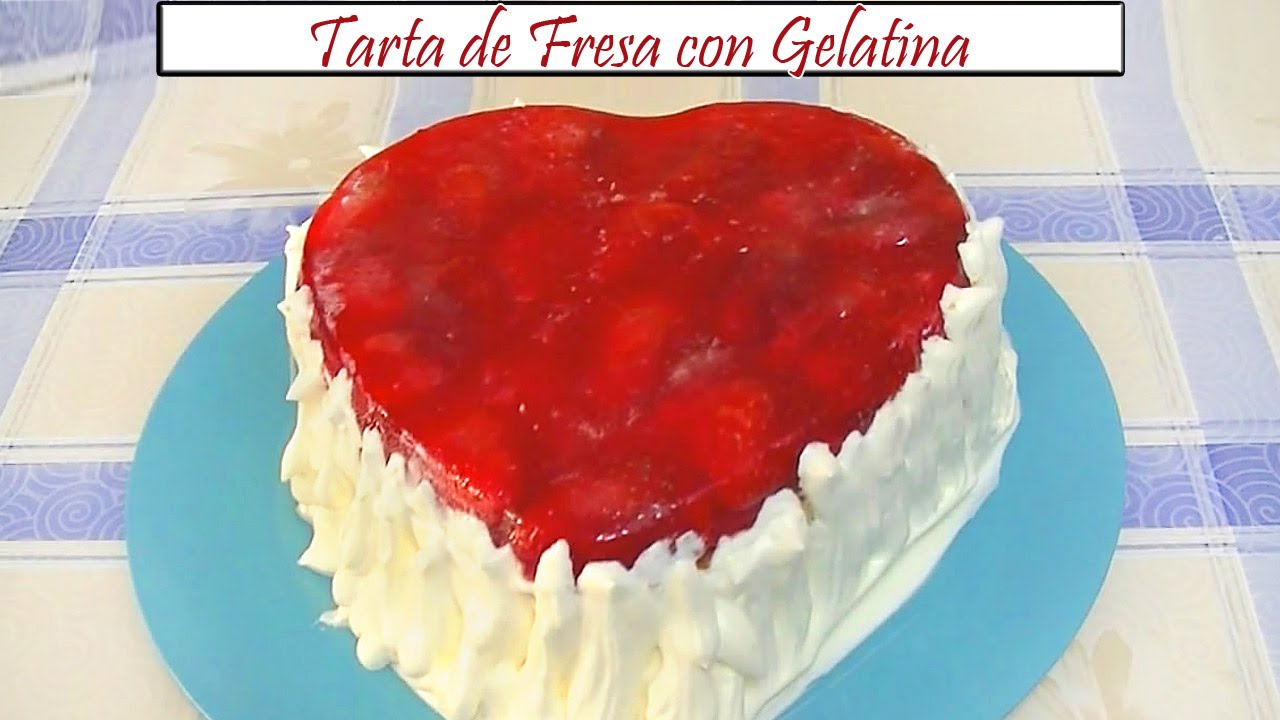 Tarta de Fresa con Gelatina ❤ | Receta de Cocina en Familia