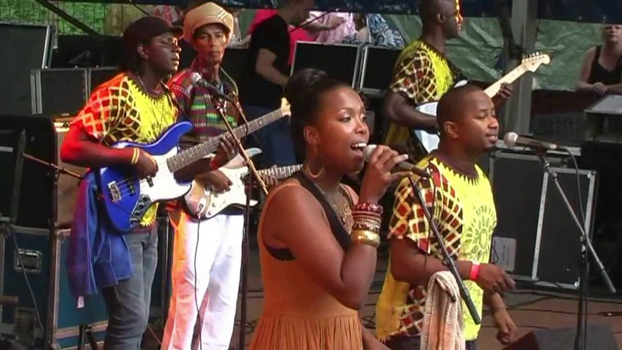 Super Mama Djombo - 8 - LIVE at Afrikafestival Hertme 2012