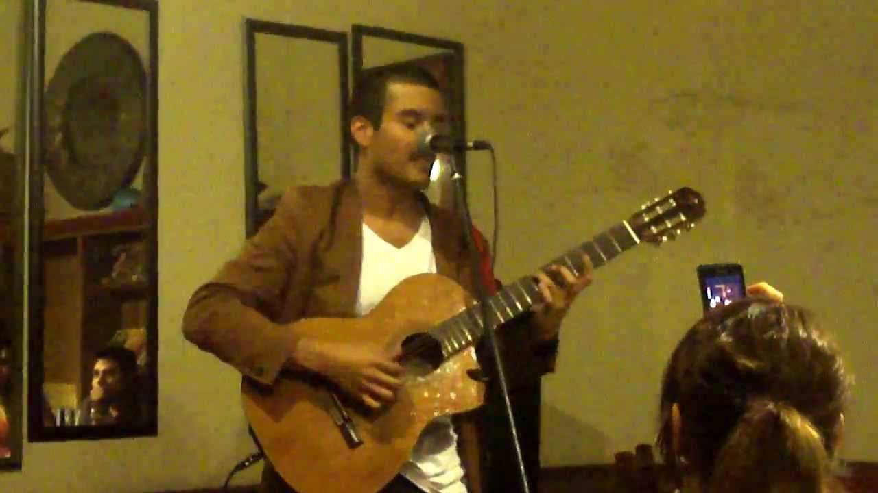 Los Muros que te Esconden - David Aguilar Concierto en Qronos Cafe