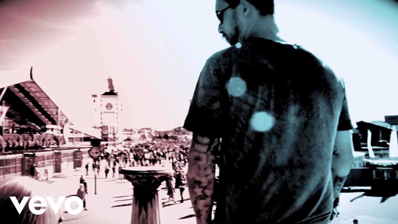 Tomcraft - Supersonic ft. Sister Bliss