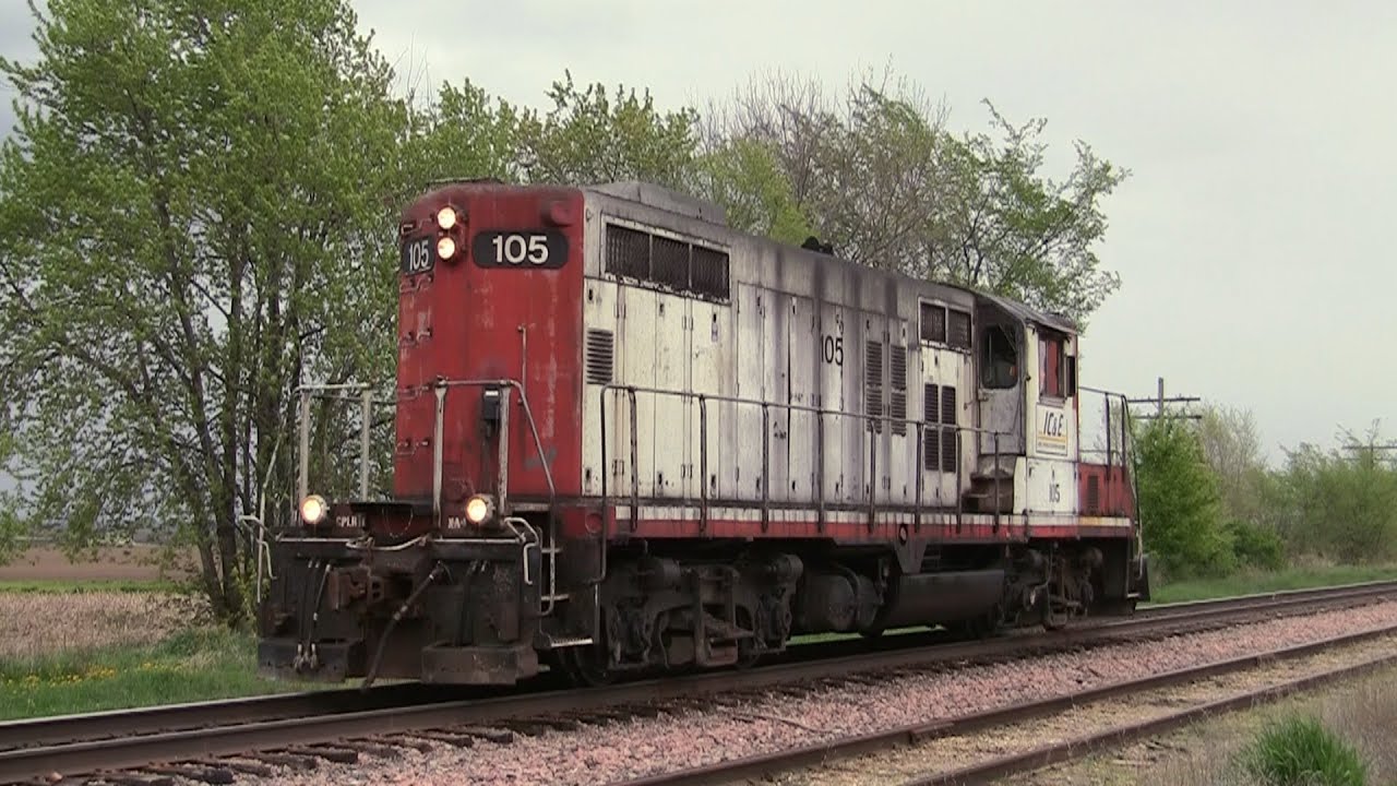 IC&E 105 (EMD GP9) at Genoa, Illinois on 5-9-2013