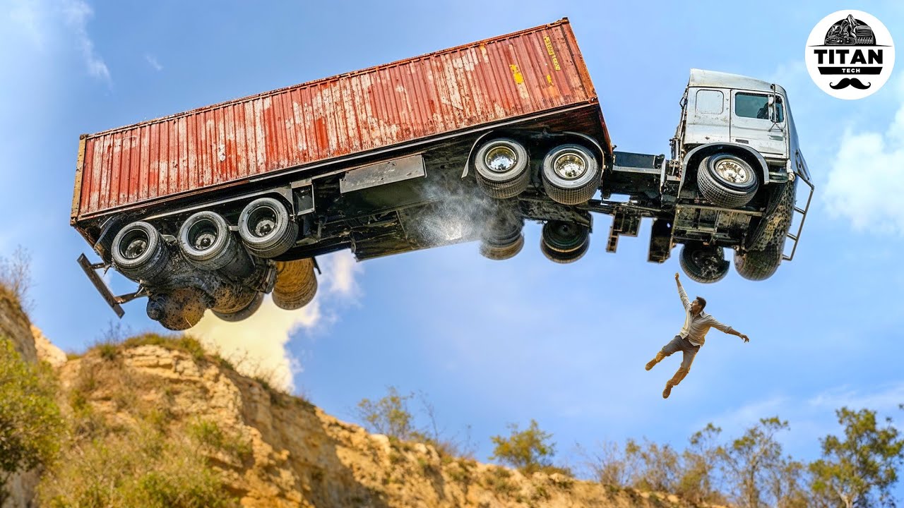 Dangerous Idiots Fastest Truck & Heavy Equipment Fails | Extreme Oversized Truck Transport #79