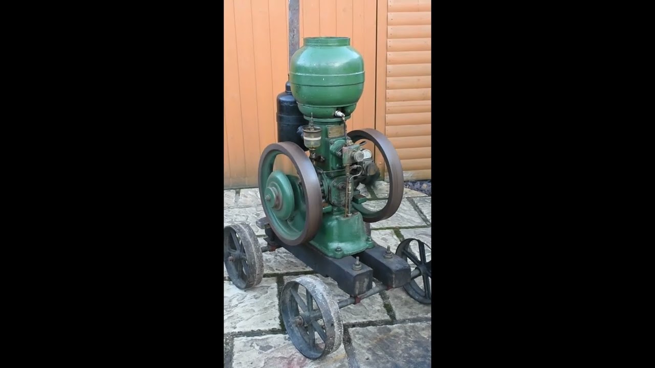 Petter Bottle Top engine