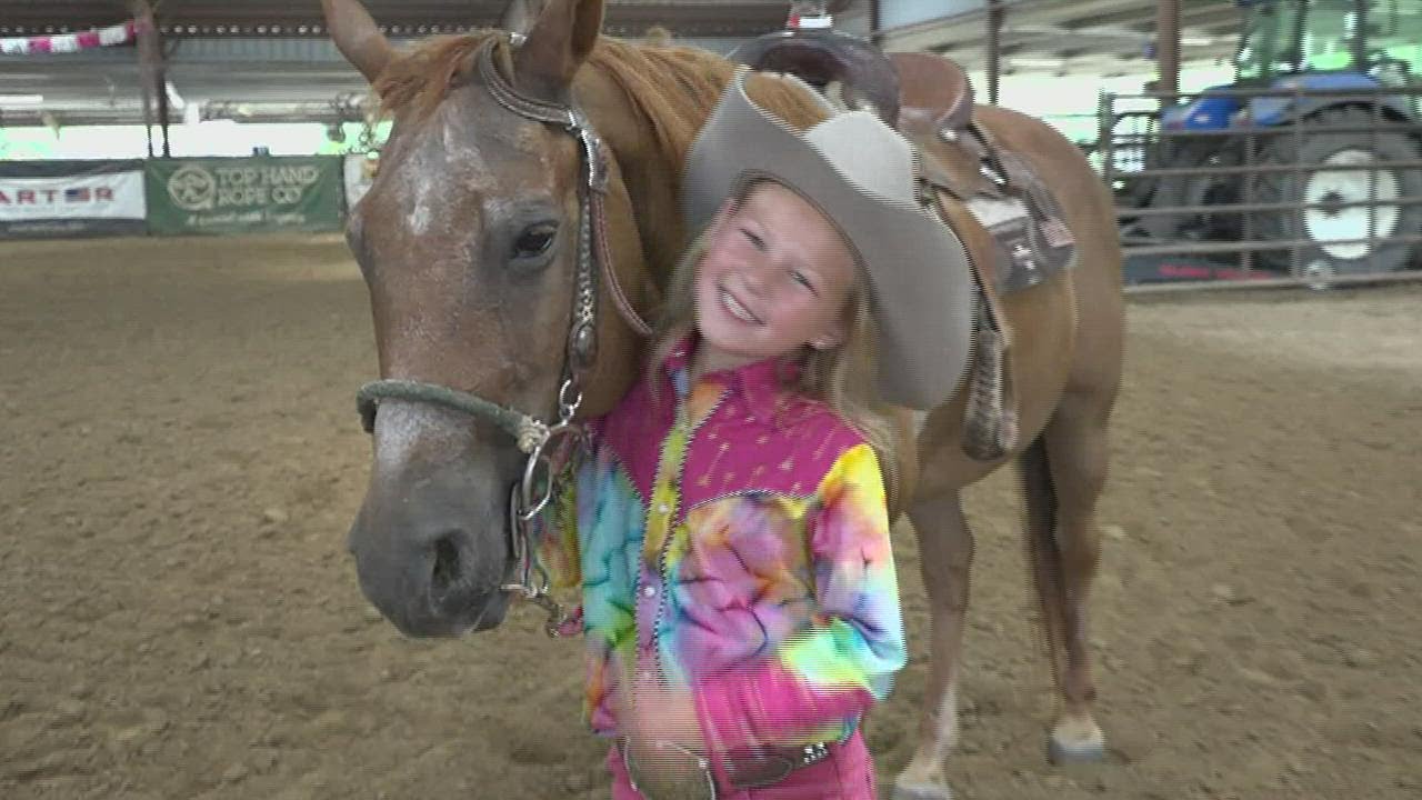 7-year-old barrel racer is competing in the National Little Britches Finals one year after she quit
