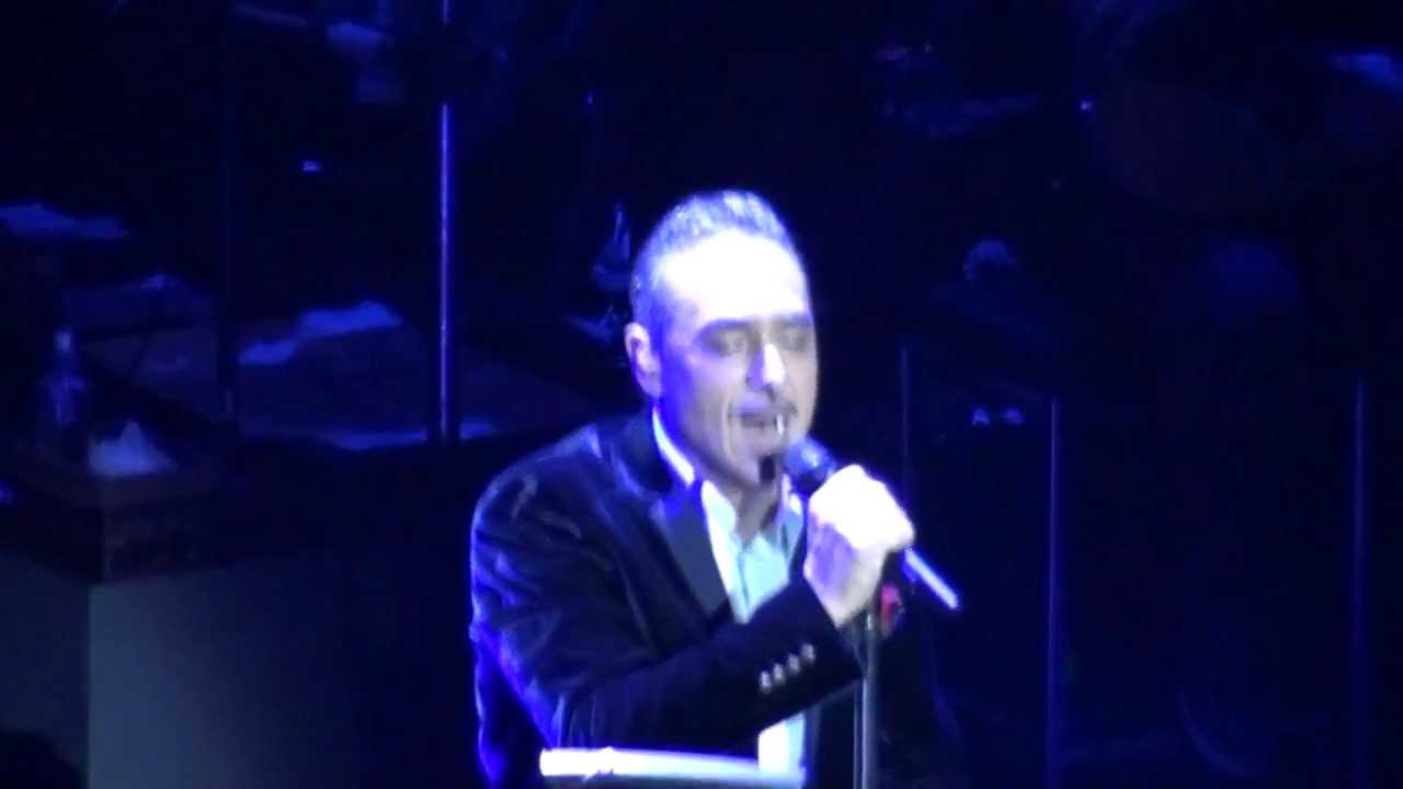 Notis Sfakianakis Live Iera Odo Δεν Υποχωρώ-Πλατεία 2012
