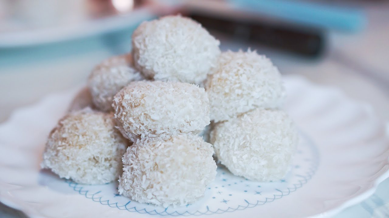 Coconut Sago Balls | Asian dessert | အုန်းသီး သာကူလုံး