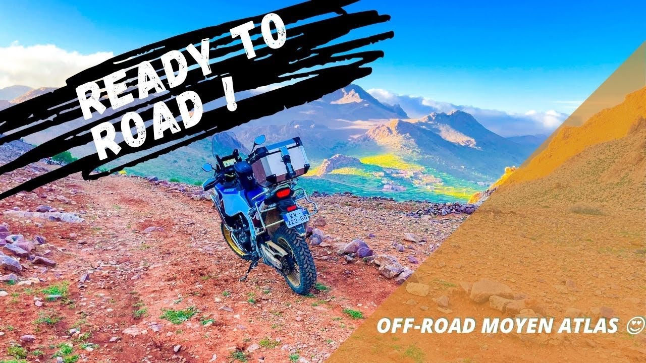 Off-road dans le moyen Atlas marocain en Africa Twin 1100