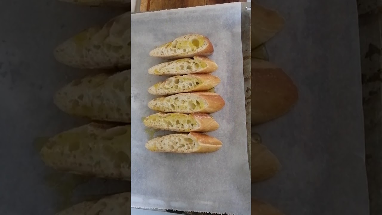 Tartine sardine et caviar d'aubergines