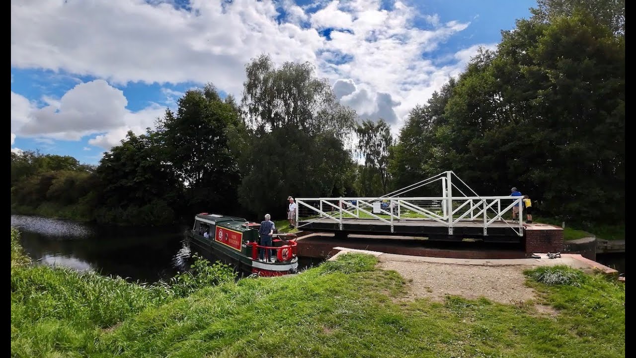 Pocklington canal circular trail: an engaging and magnificent trail in Yorkshire, United Kingdom 4K