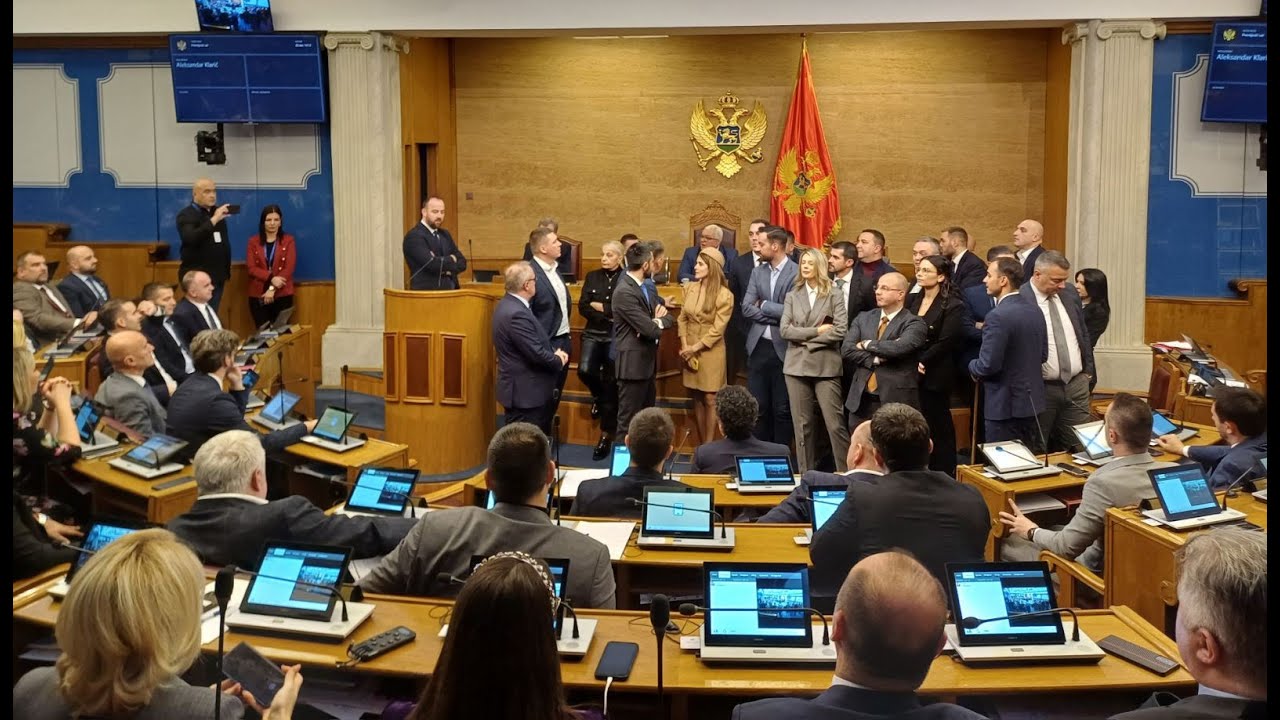 Prekinuta sjednica posvećena Premijerskom satu