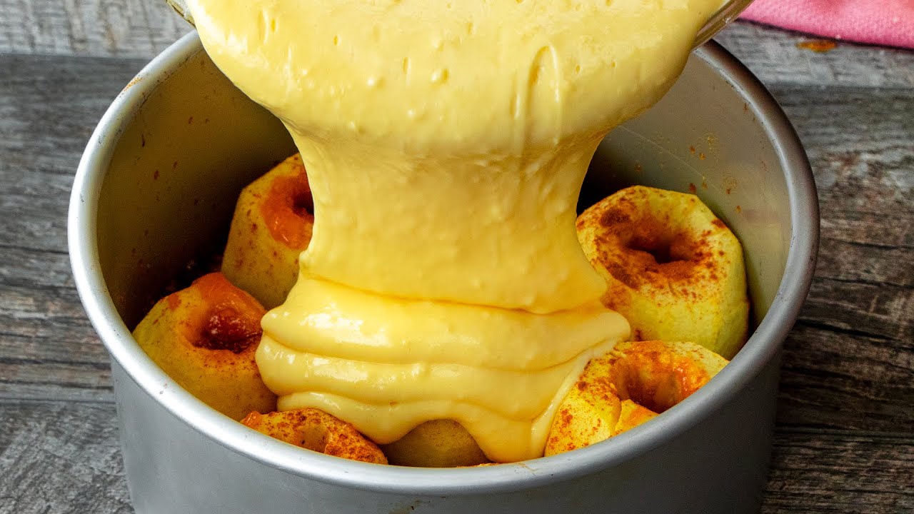He metido 9 manzanas al horno y eché la masa encima. ¿Conoces algún método más fácil?| Gustoso.tv