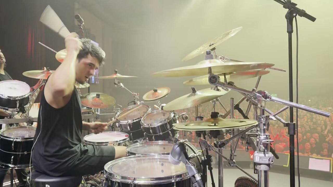 THE SHADOW HUNTER - Angra - Live in São Paulo - Bruno Valverde - Drum Playthrough
