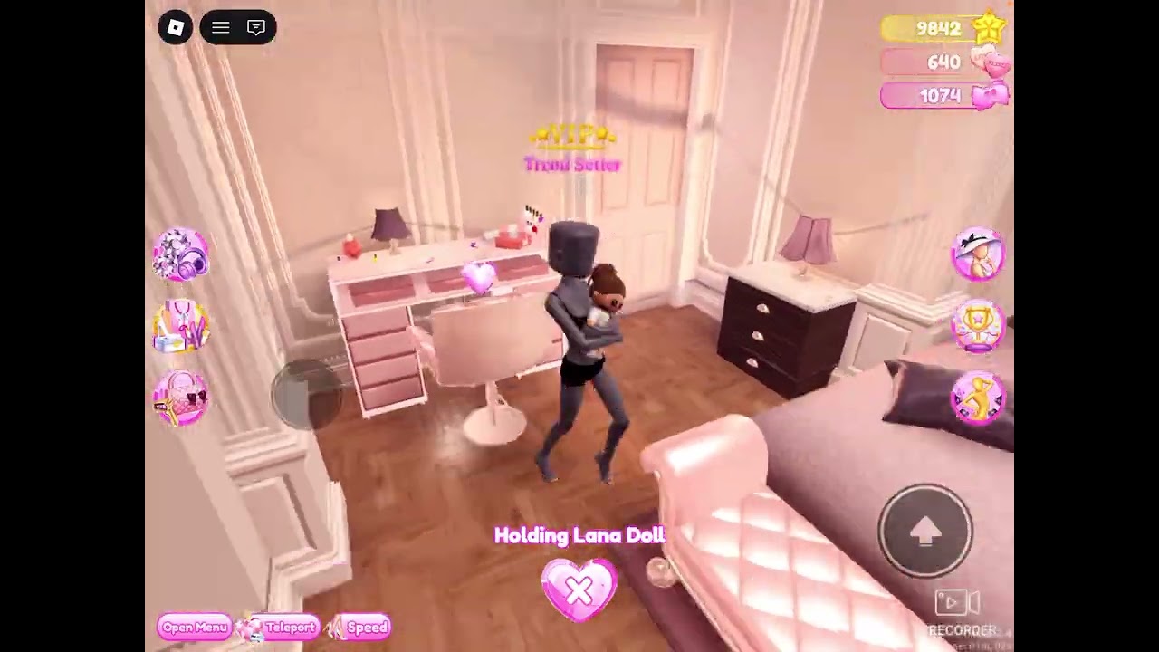 New Lana lore ( I found everything from Lana Rae!)