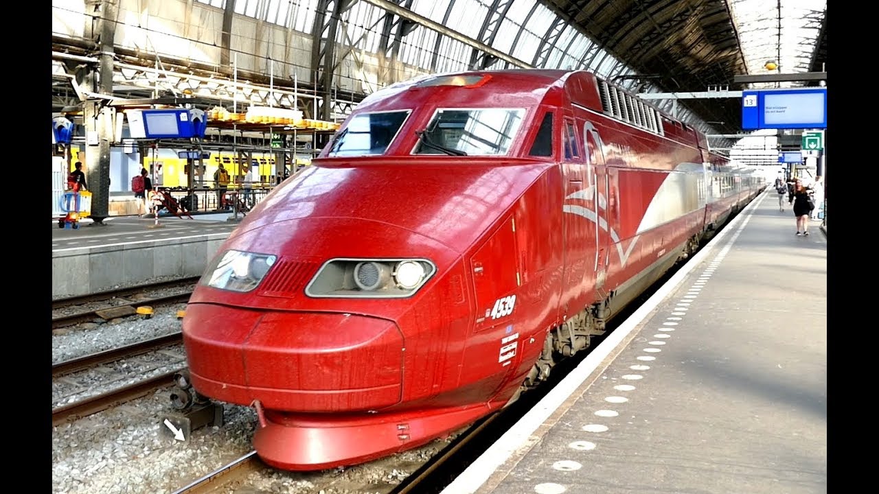 Amsterdam Centraal Station - Die Züge