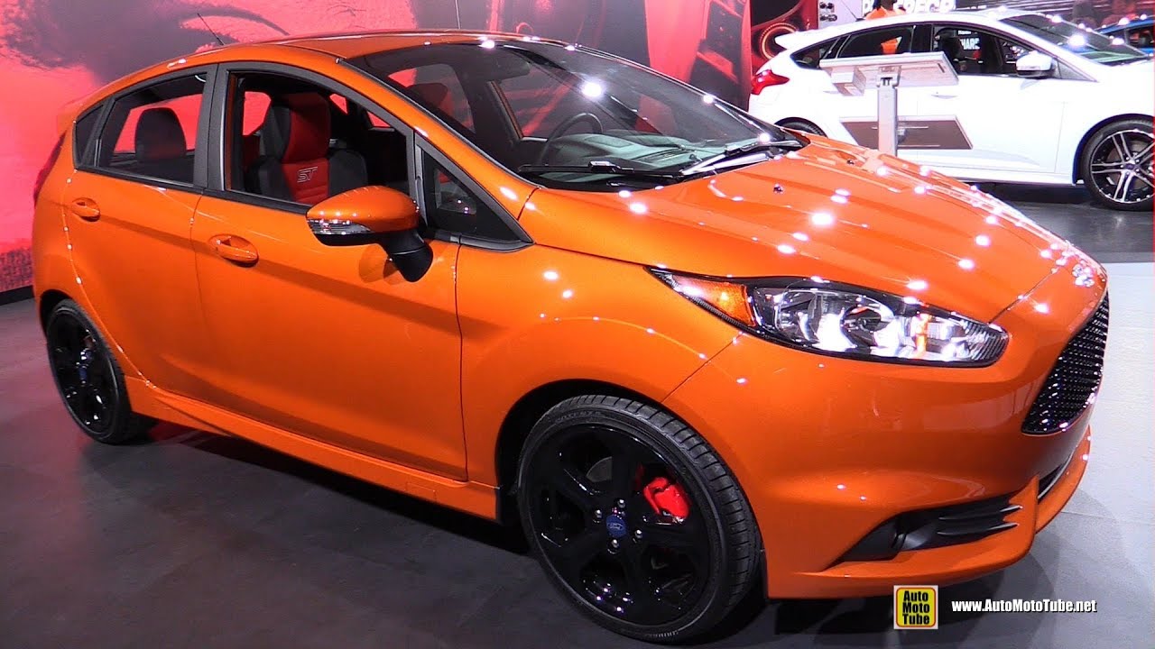 2018 Ford Fiesta ST - Exterior and Interior Walkaround - 2018 Detroit Auto Show