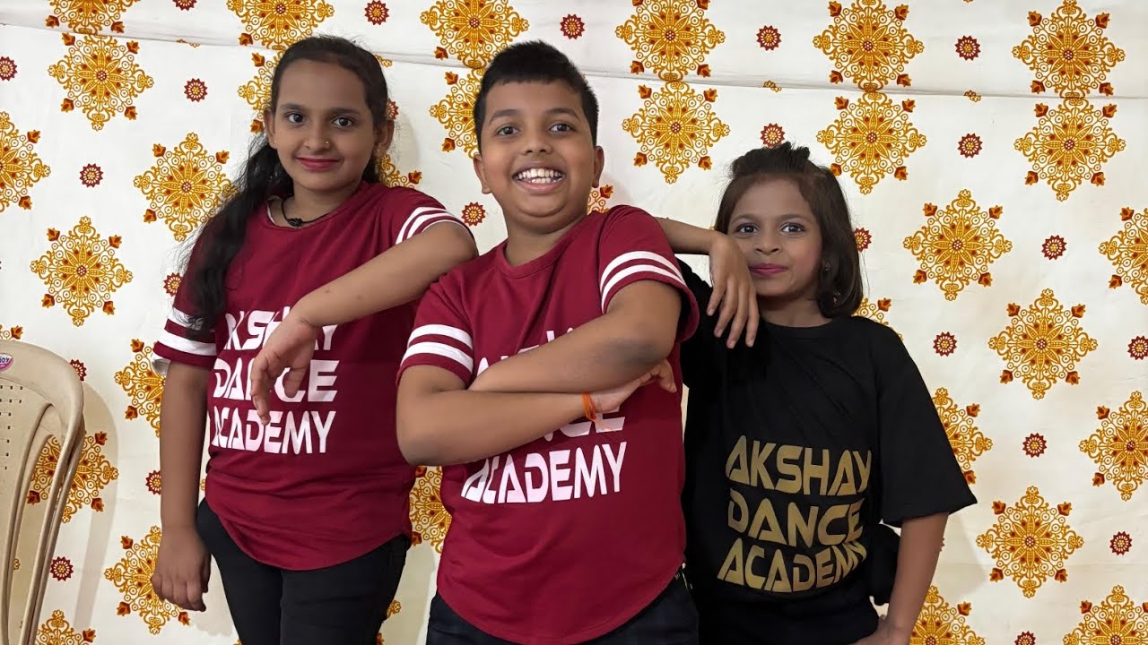 Guest performance @Sion Bhasad macha | Gulabi saree | Aaye haye