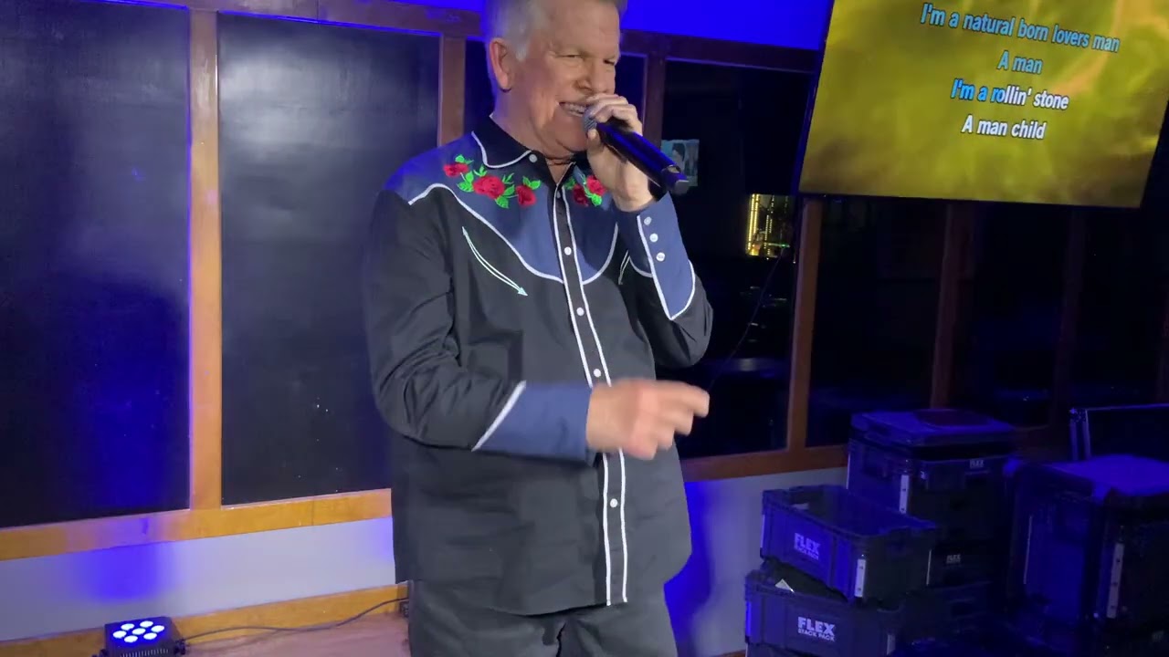 David J sings Mannish Boy w/ Route 11 DJ at Woodstock, Va Moose 2/28/26