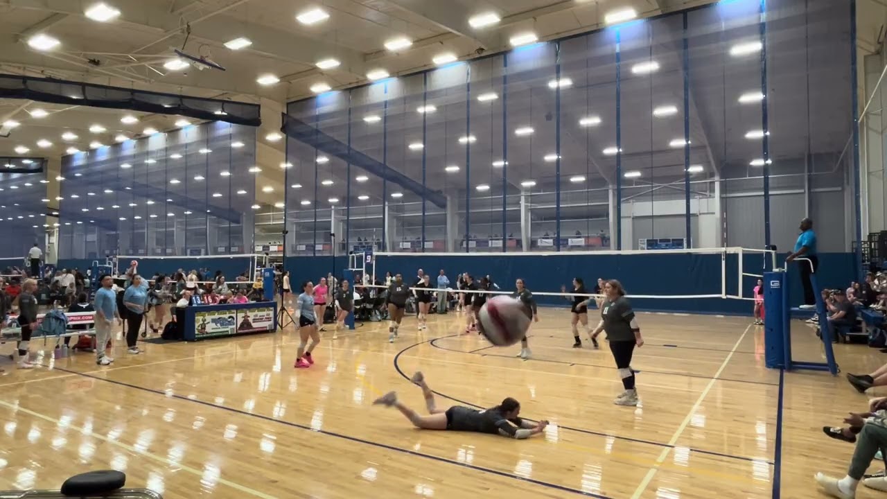 BEVBC 16 White vs White Cross Elite 16 Ray Set 2