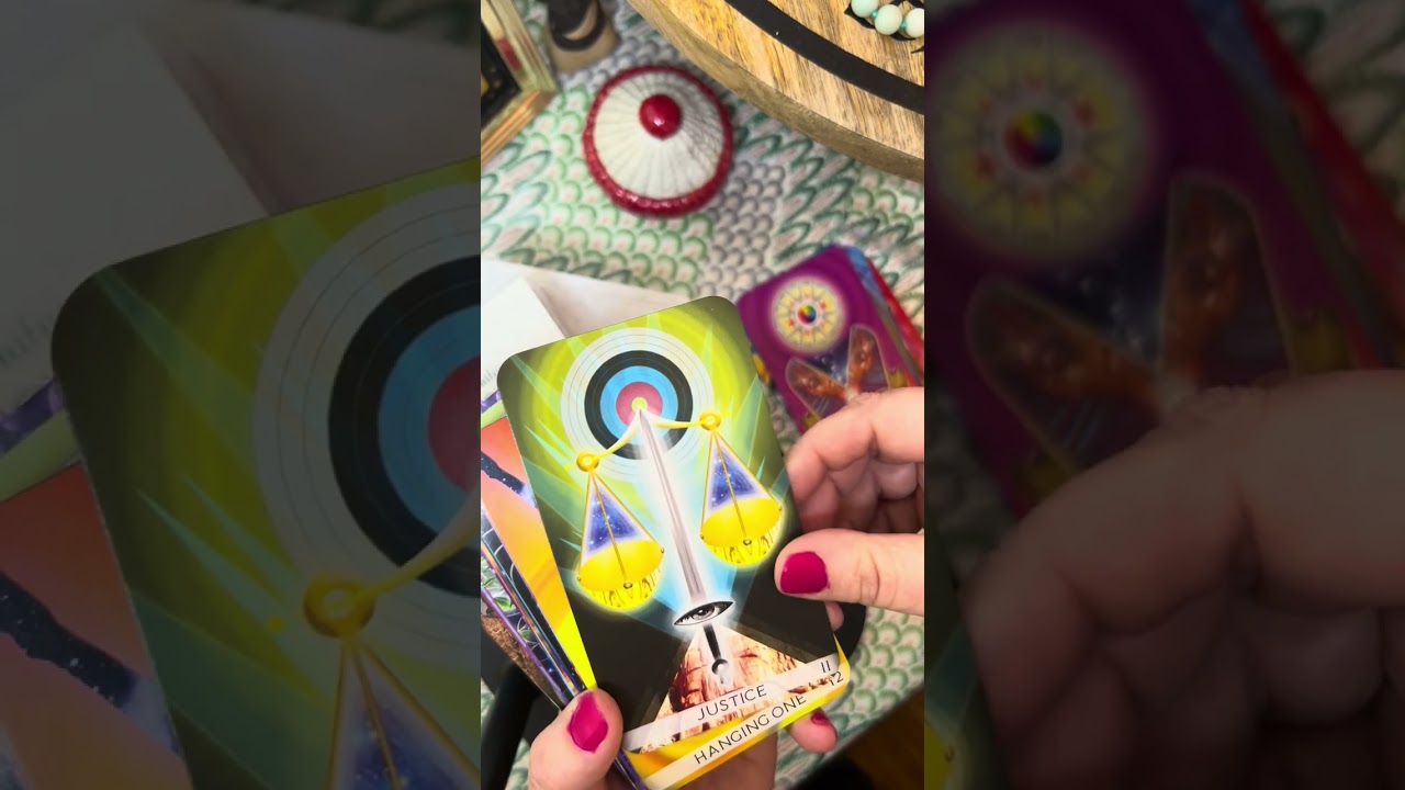 Wishlist Unboxing: The Unifying Consciousness Tarot Unboxing and Flip Through 