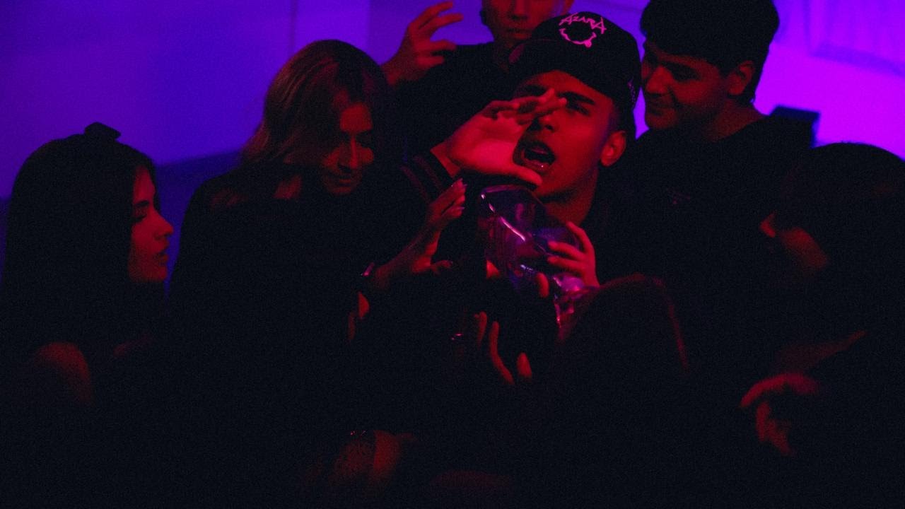 LAS GATAS - Video Oficial - Matthew Ma X Alers X HENCAR FILMS
