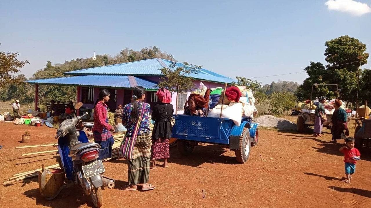 ကယားပြည်နယ် ဖားဆောင်းမှာ တိုက်ပွဲပြင်းထန်နေ