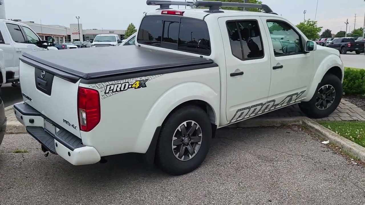 2019 Nissan Frontier Crew Cab PRO-4X Std Bed, 4x4 AUTO,NAV,PWR SUNROOF @BNN