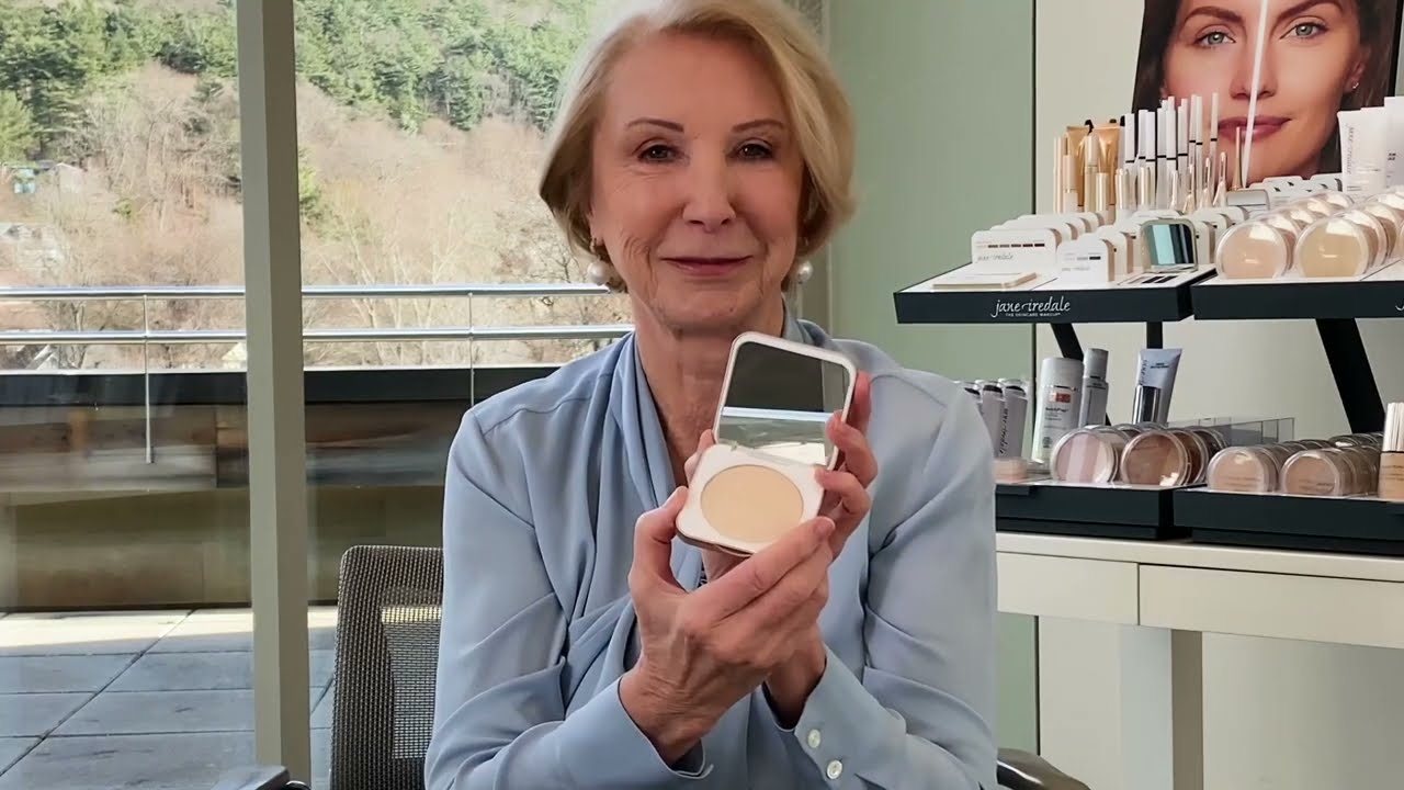 Conversations with Jane | PurePressed Base Mineral Foundation
