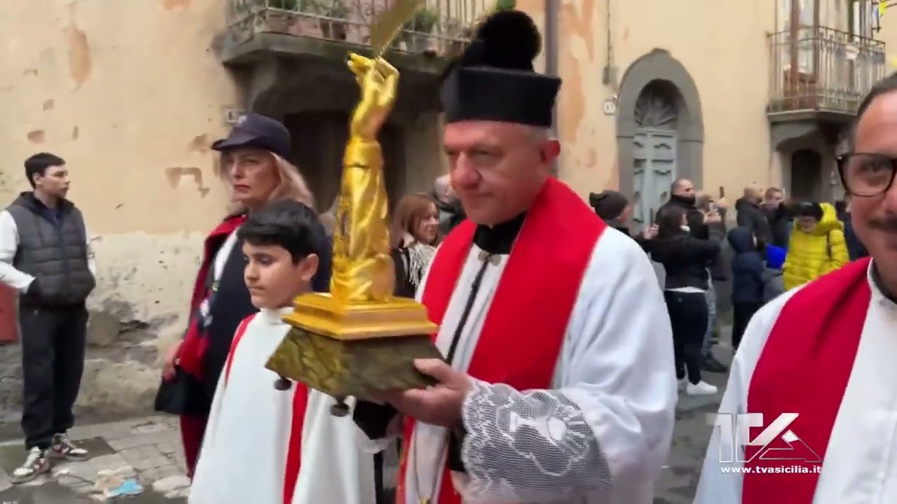 Adrano. Al via la storica processione di San Sebastiano