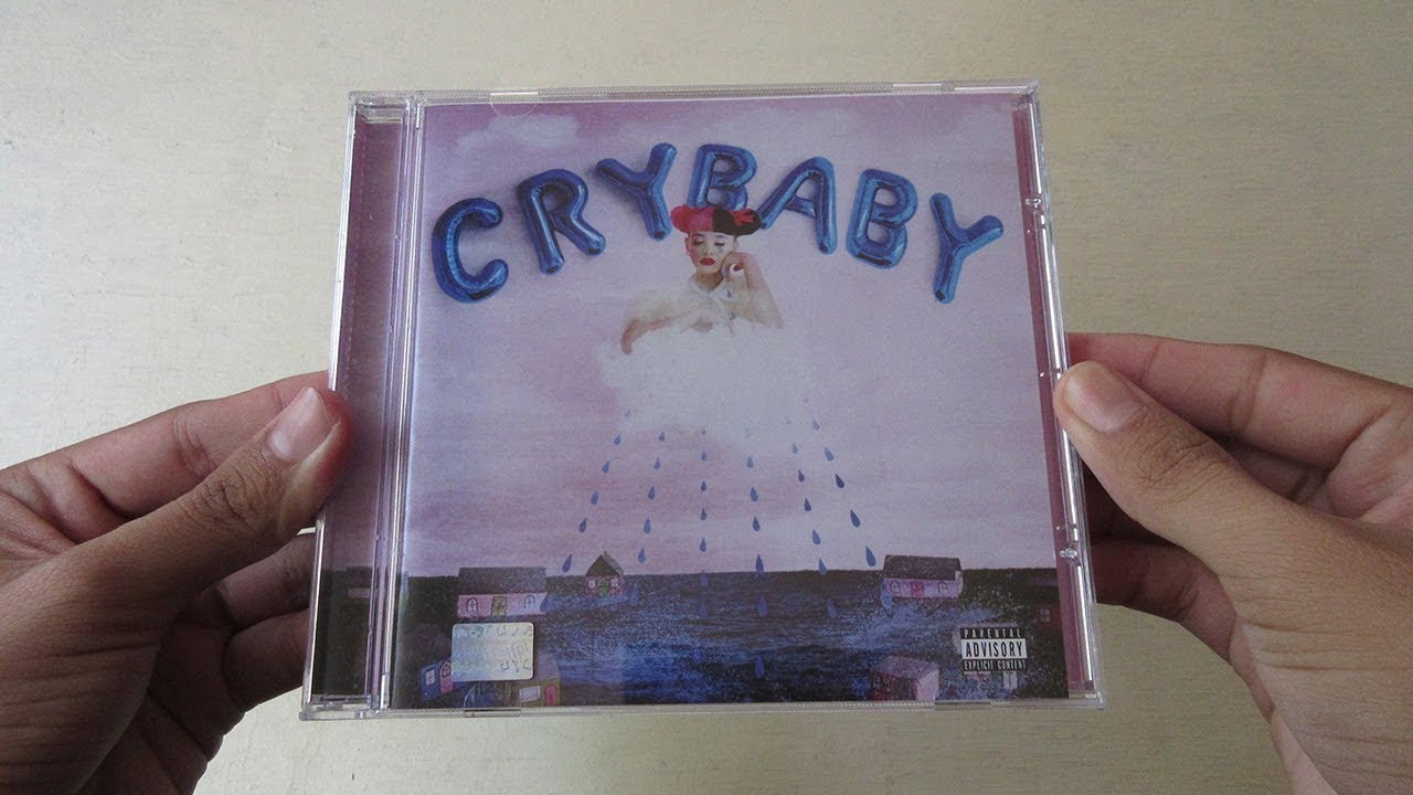 Melanie Martinez - Cry Baby - Unboxing CD en Español