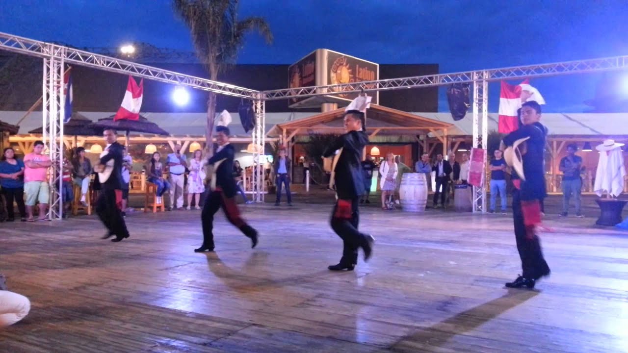 Coreografia de Hombres - (Adios Cholito) En Milán