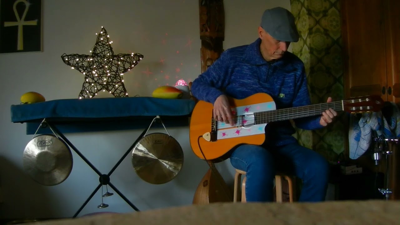 Sitarguitar sound meditation with Mooer E7 organ sound in the background - John Kremer