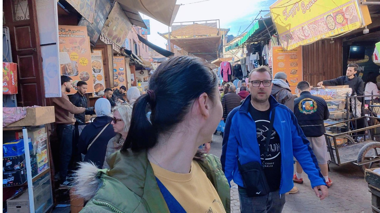Haos, rasete si magie in Souk-ul din Marrakesh in adevaratul Maroc!